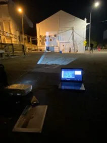火车壁画彩绘工作从6月20日晚上开始展开。